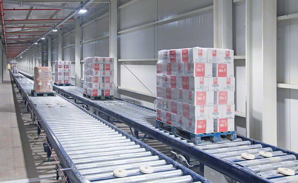 Stacker cranes optimise internal transport Konya Şeker’s logistics centre