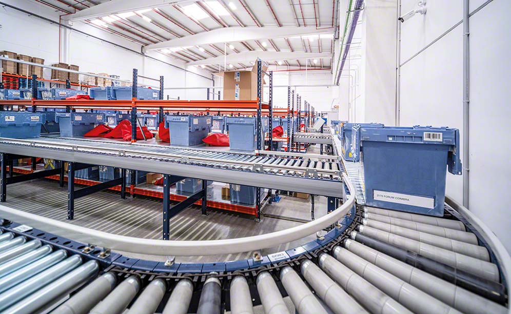 Conveyors speed up the picking of General Óptica’s glasses and frames