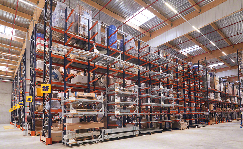 The cantilever racks house longer products for boilers