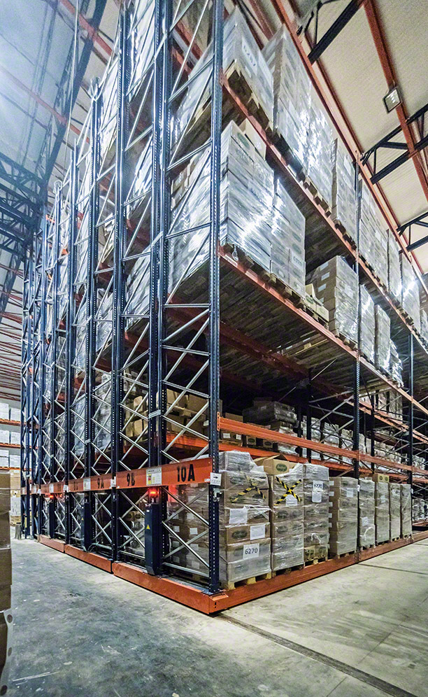 They reduce power consumption from the distribution of cold air between pallets
