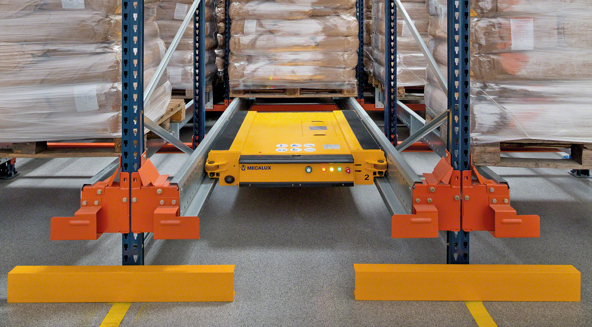 Pallet Shuttle Racking System title=